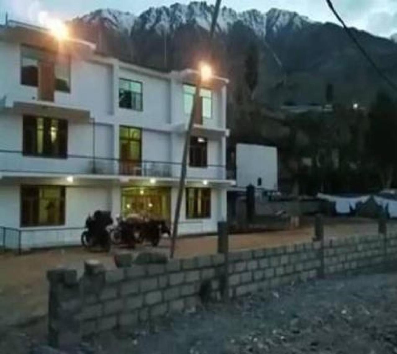 Hotel Suru View Kargil Exterior photo